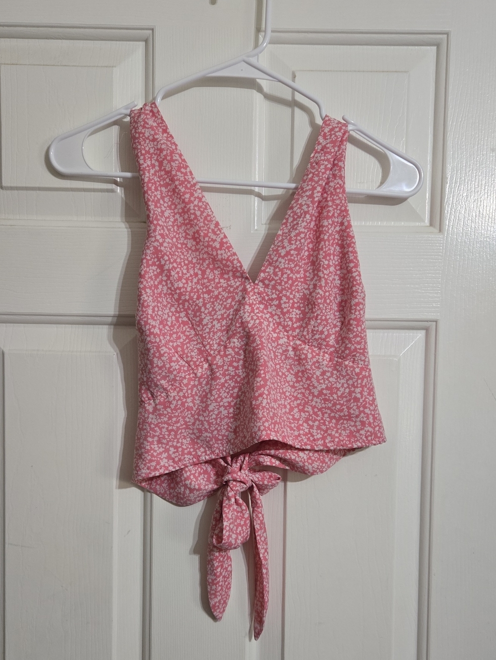 Abercrombie & Fitch Pink Floral Tie-Back V-Neck Crop Cami